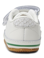 Hvide baby sneakers fra Woden